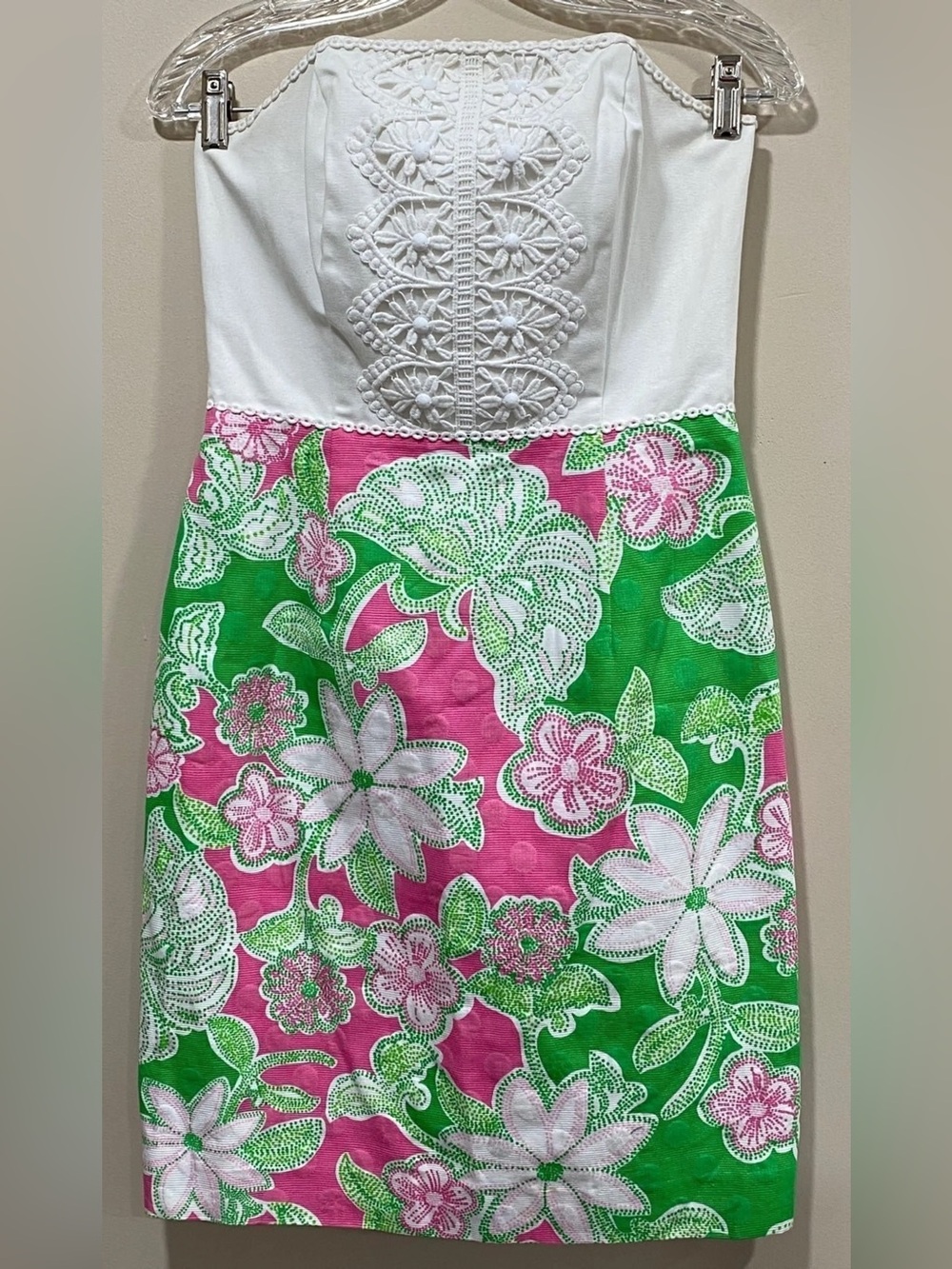 Lilly Pulitzer Dress Size 0
Style Name:
ALLEGRA DRESS COLORBLOCKED